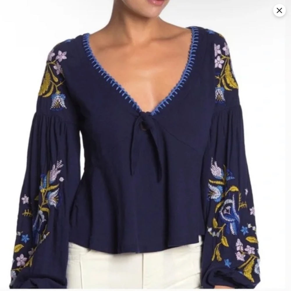 Free People Blue Floral Embroidered Long Sleeve Boho Top - Picture 2 of 3